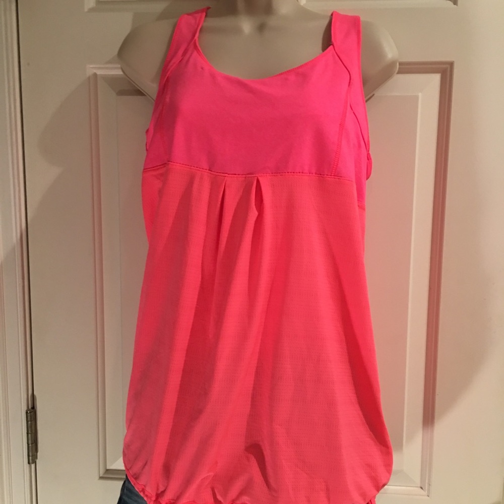 Old Navy Ladies Sports Top